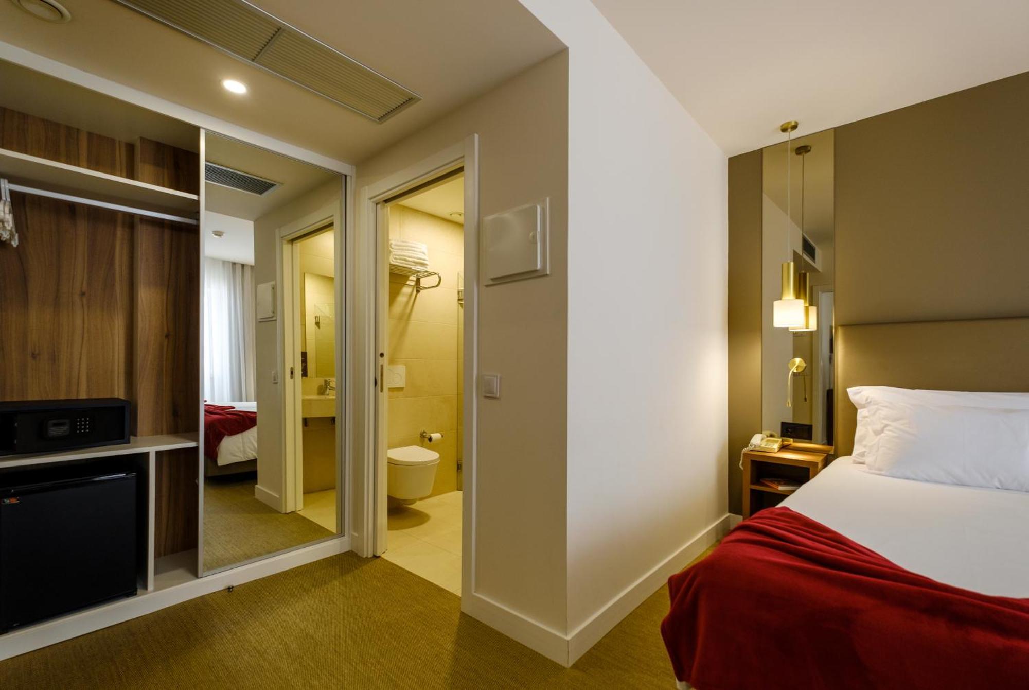 Hotel Regina ฟาติมา ภายนอก รูปภาพ